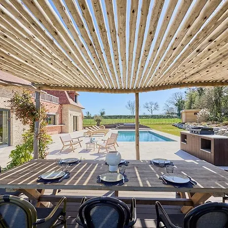 Villa Les Roches Luxueuse Avec Piscine 5 Minutes De Deauville Touques