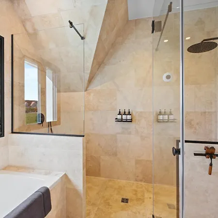 Les Roches Luxueuse Avec Piscine 5 Minutes De Deauville Villa